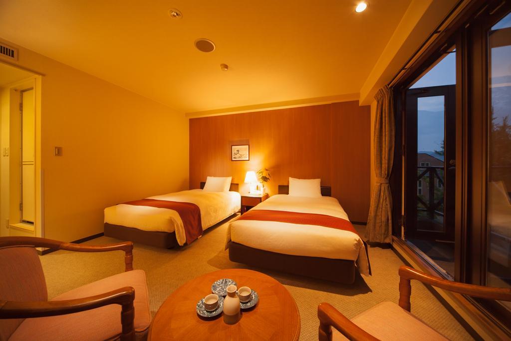 Hakuba Springs Hotel Esterno foto